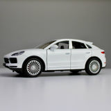 Porsche Cayenne S – 1:24 Die-Cast SUV Model with Light & Sound