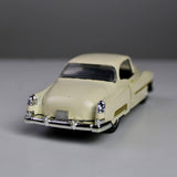 Classic Cadillac Die-Cast Model Car – 1:32 Scale