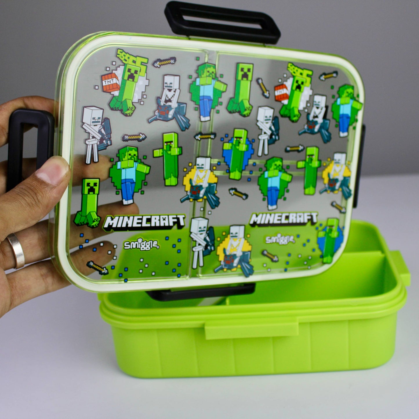 Smiggle Minecraft Lunch Box & Bottle Set – 680ml BPA-Free Bottle