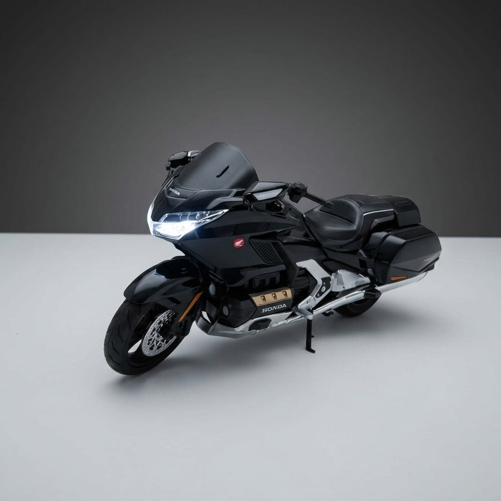 1:12 Honda Gold Wing – Die-Cast Motorcycle Model