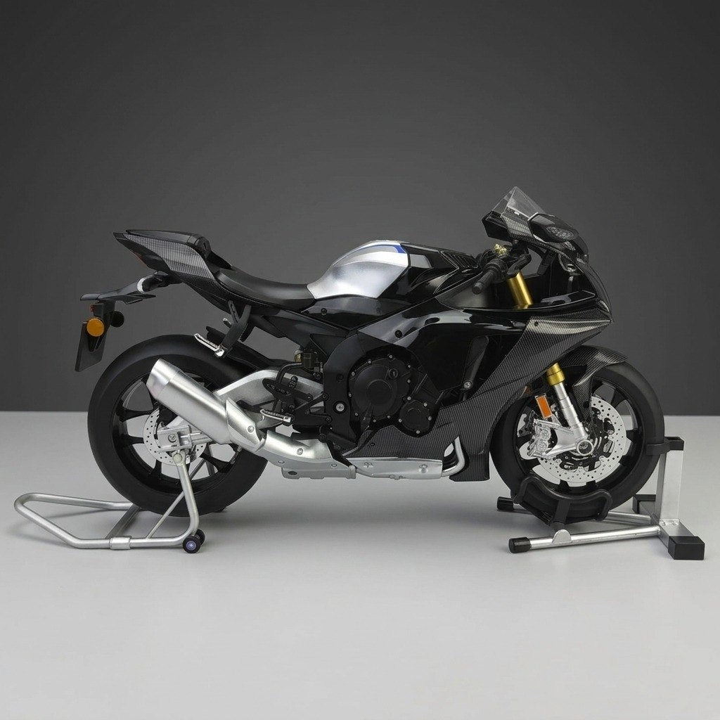 1:6 Yamaha YZF-R1M – Die-Cast Motorcycle Model with Light, Sound & Vapor Effects