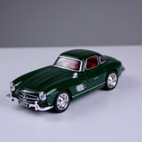 Mercedes-Benz 300SL 1:32 Scale Die-Cast Model Car