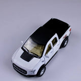 Pickup Truck – 1:32 Scale
