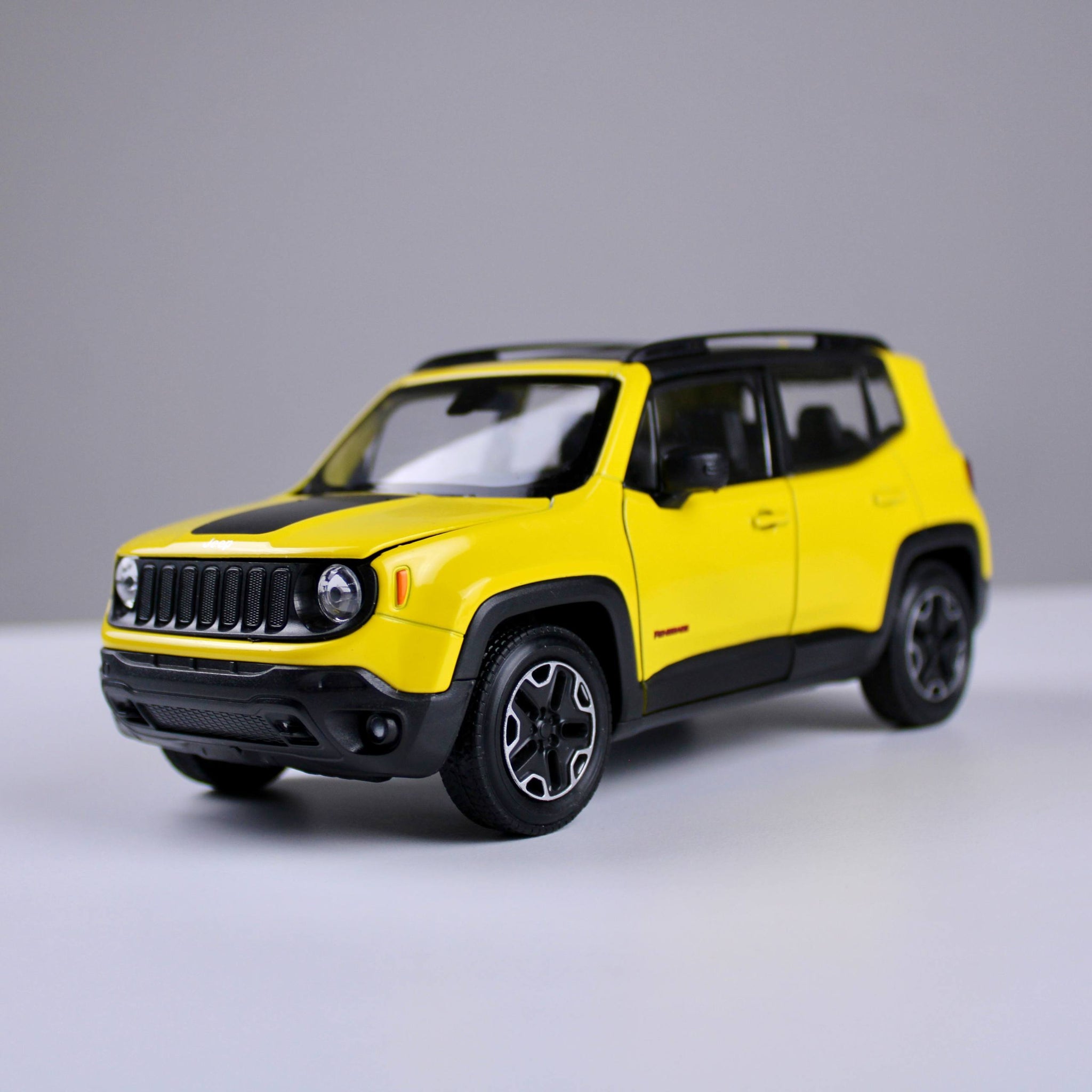 Jeep Renegade Trailhawk Die-Cast Model