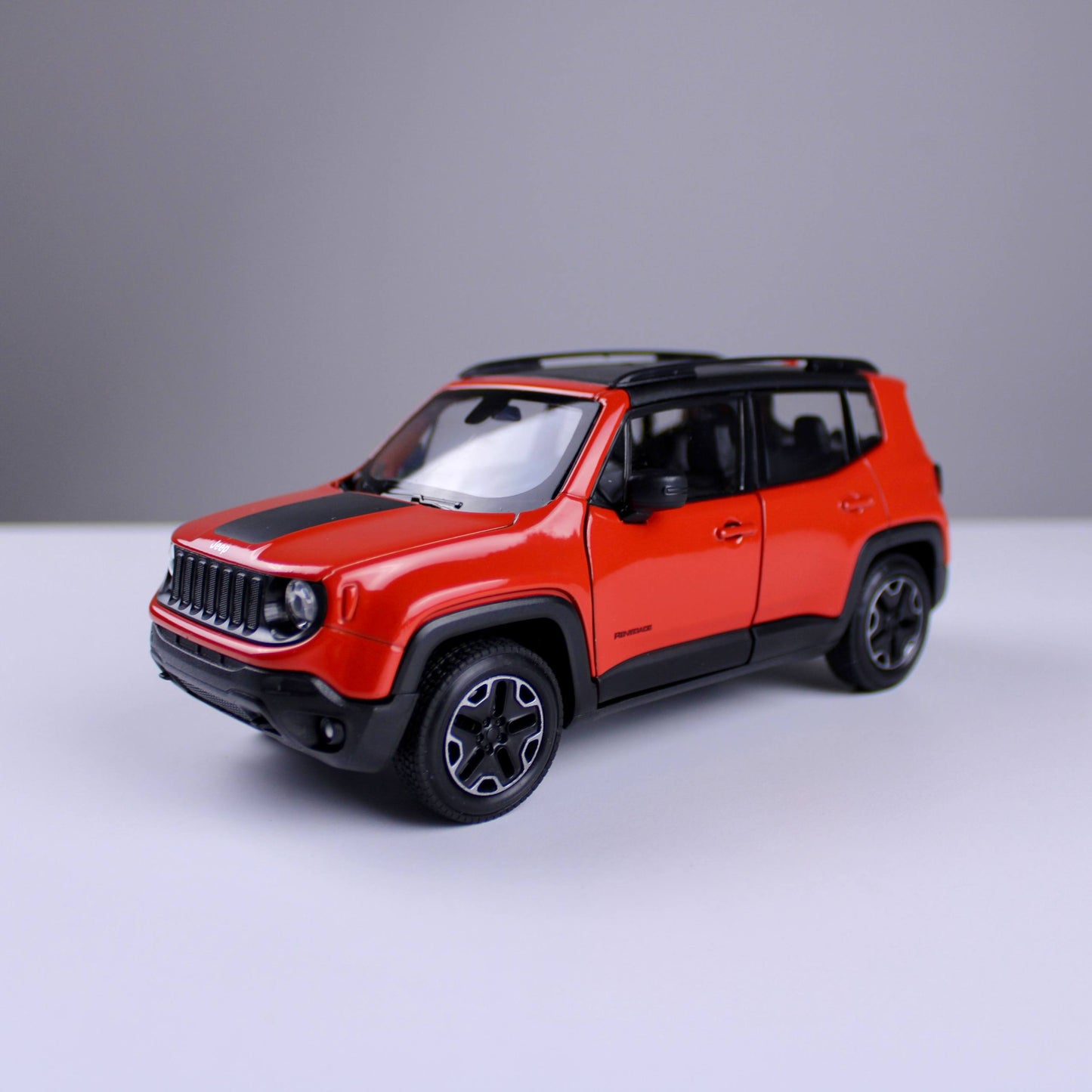 Jeep Renegade Trailhawk Die-Cast Model - orange