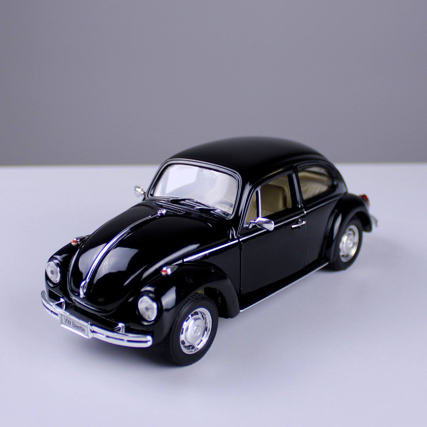 Volkswagen Beetle Classic Die-Cast Model Car
