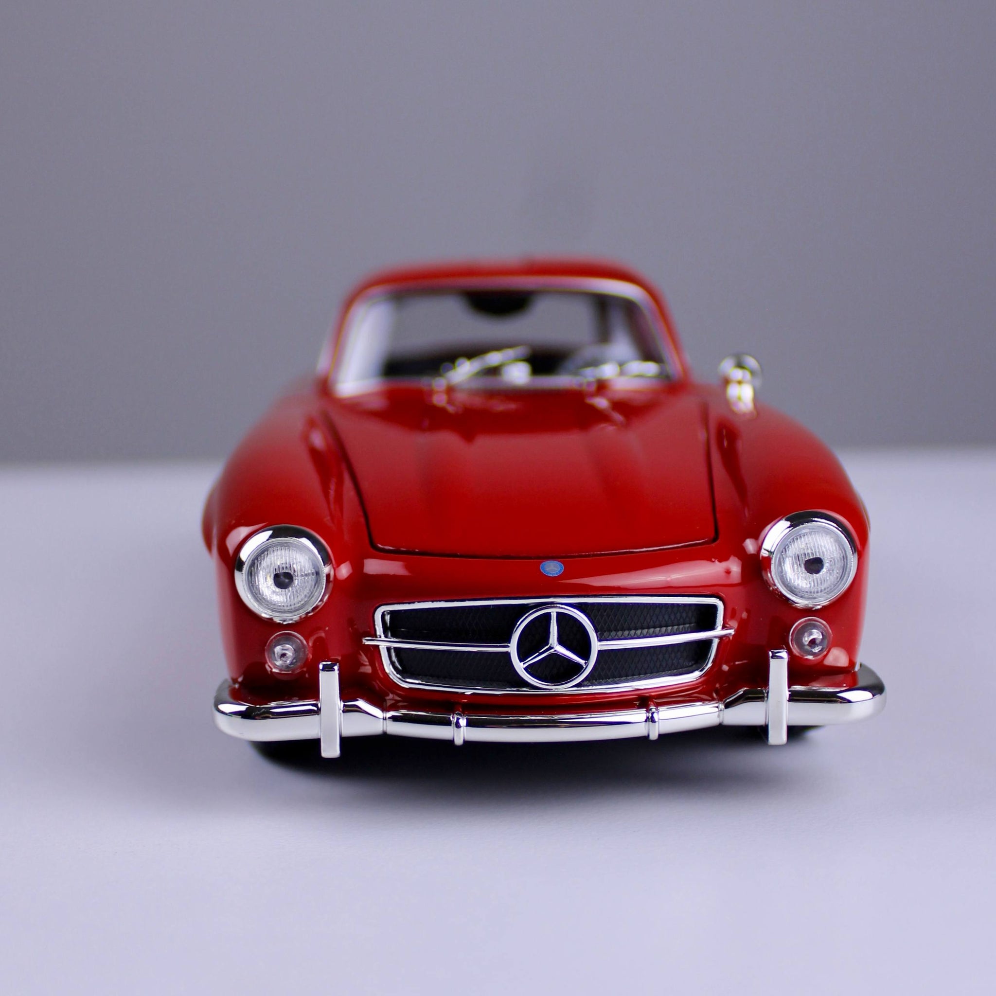 Mercedes-Benz 300 SL - Red