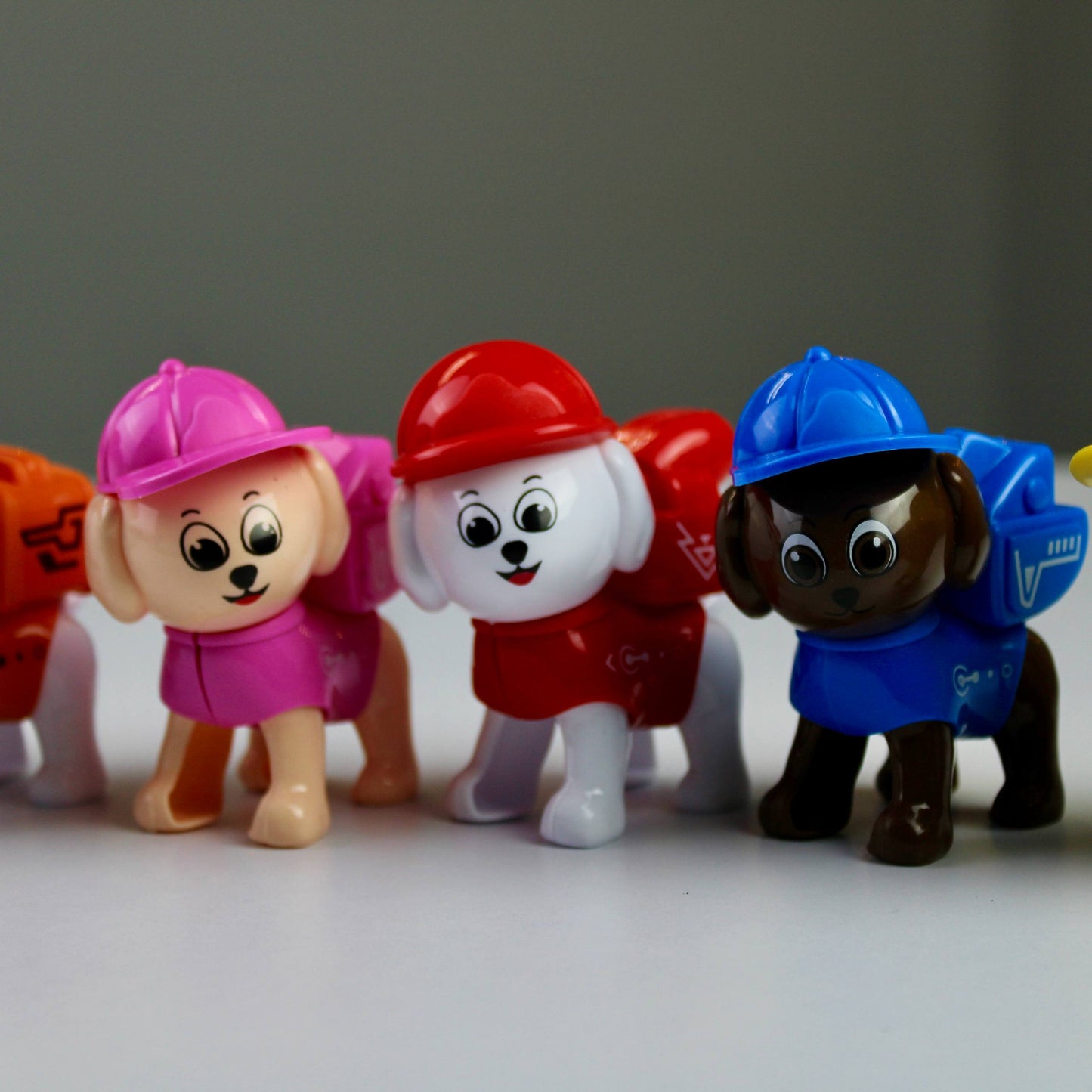 بوكس شخصيات Paw Patrol مع مسدس المراوح