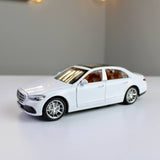 R/C Mercedes S-Class Diecast Model – 1:22 Scale