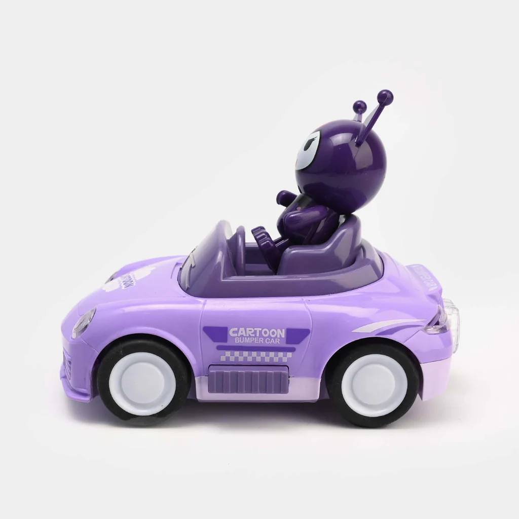 سيارة تحكم عن بعد تصطدم - دخان وضوء