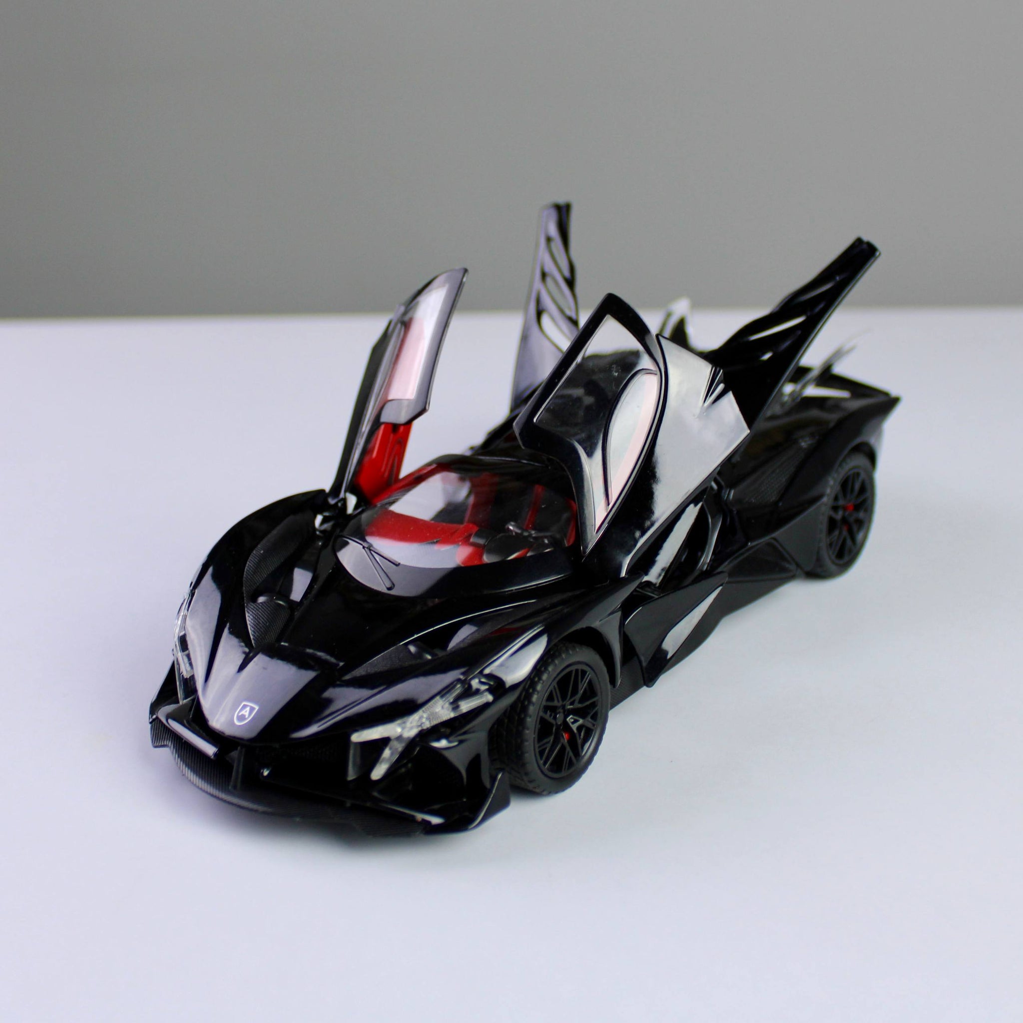 مجسم أبولو بروجيكت إيفو 1:24 مصبوب - أضواء وسحب للخلف