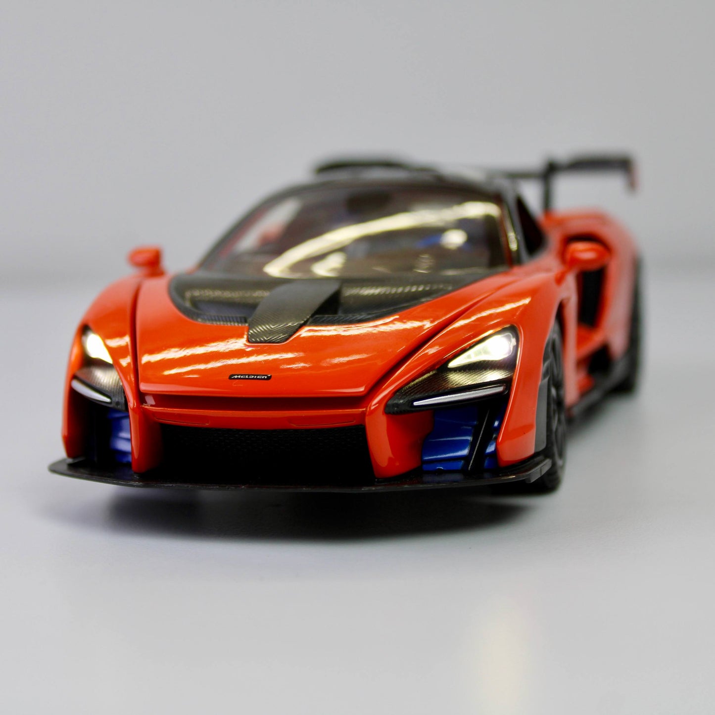 McLaren 1:24 Scale Die-Cast Car