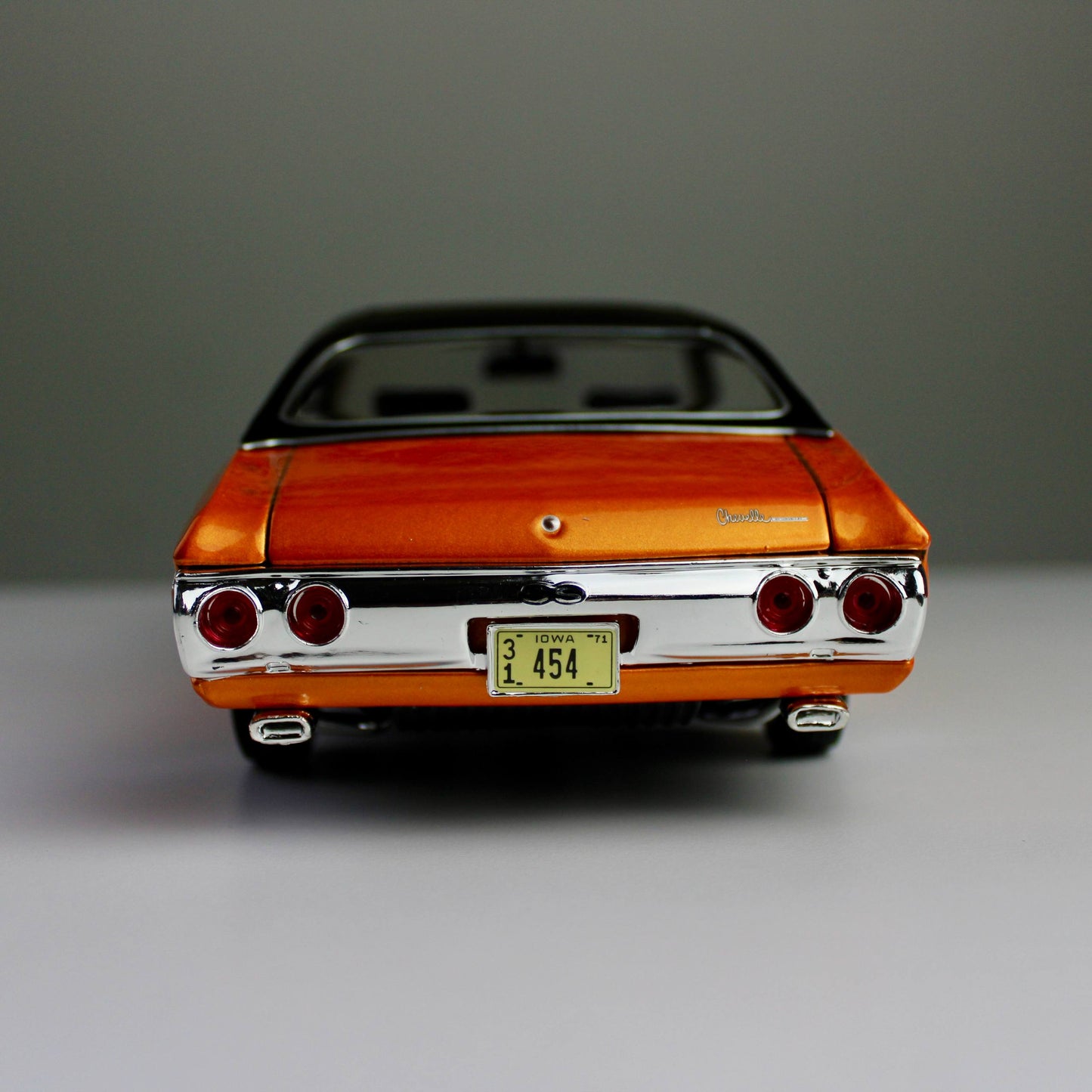 Maisto Chevrolet Chevelle SS 454 1971 1:18 Die-Cast Model Car