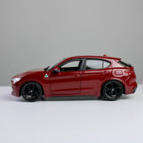 Bburago Alfa Romeo Stelvio 1:24 Die-Cast Model Car