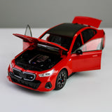 BMW i5 M60 1:24 Die-Cast Model Car