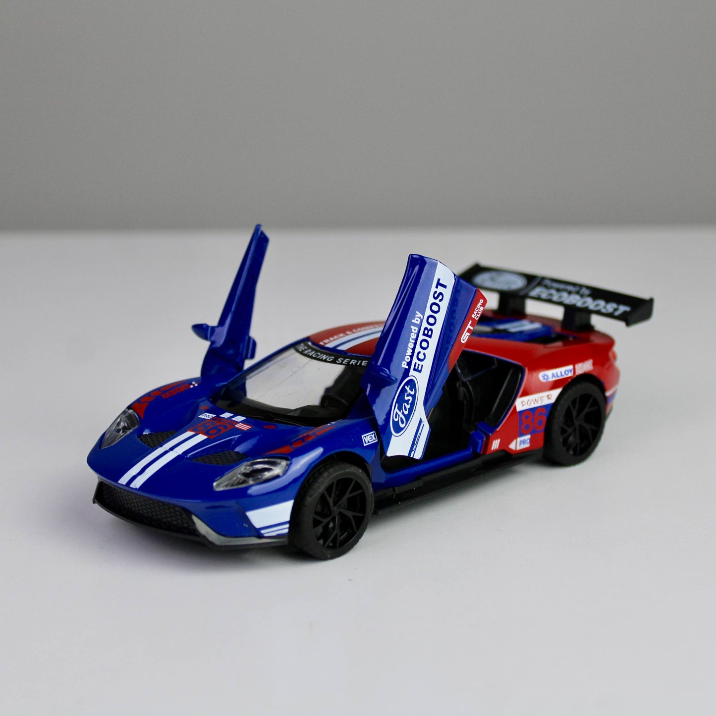 Ford GT-Inspired Racing Car Die-Cast 1:28 – Metal Model with Lights & Sounds
