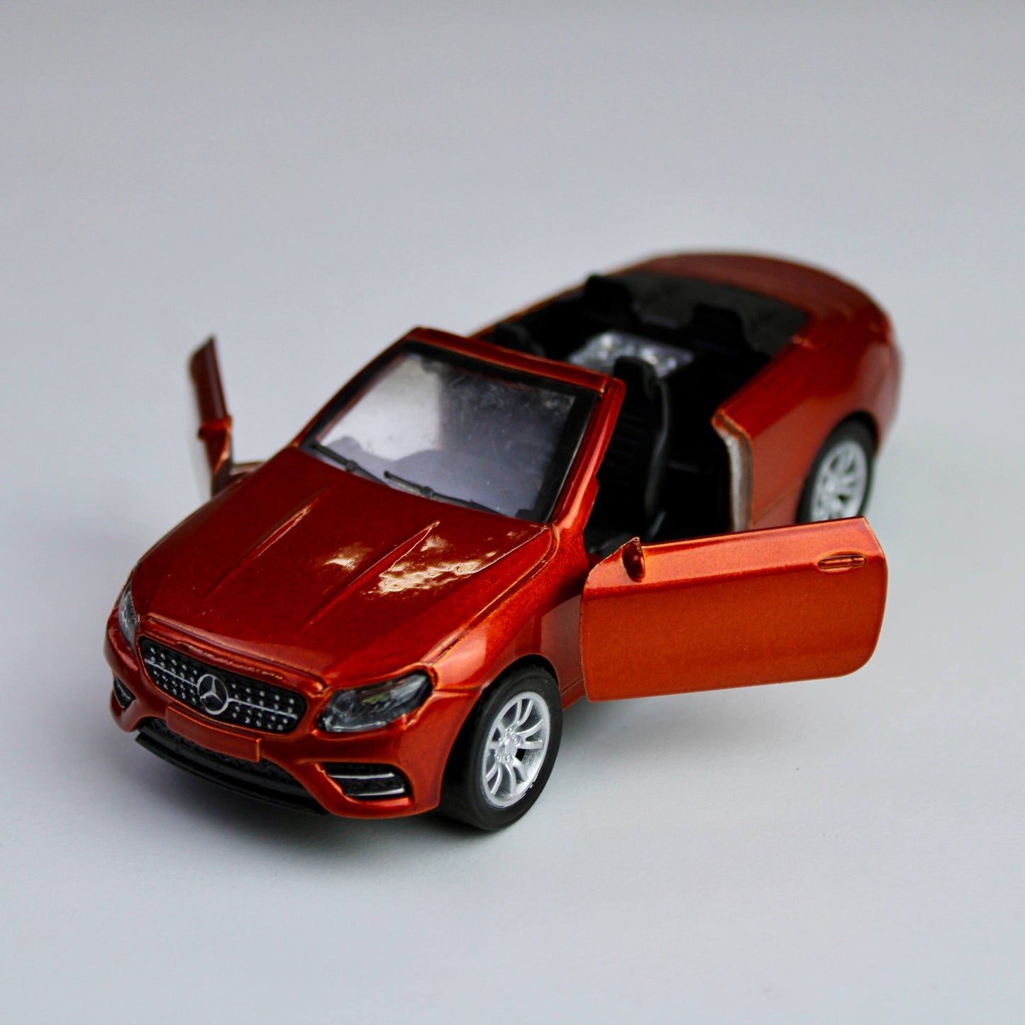 Mercedes-Benz Cabriolet Diecast Model 1:38