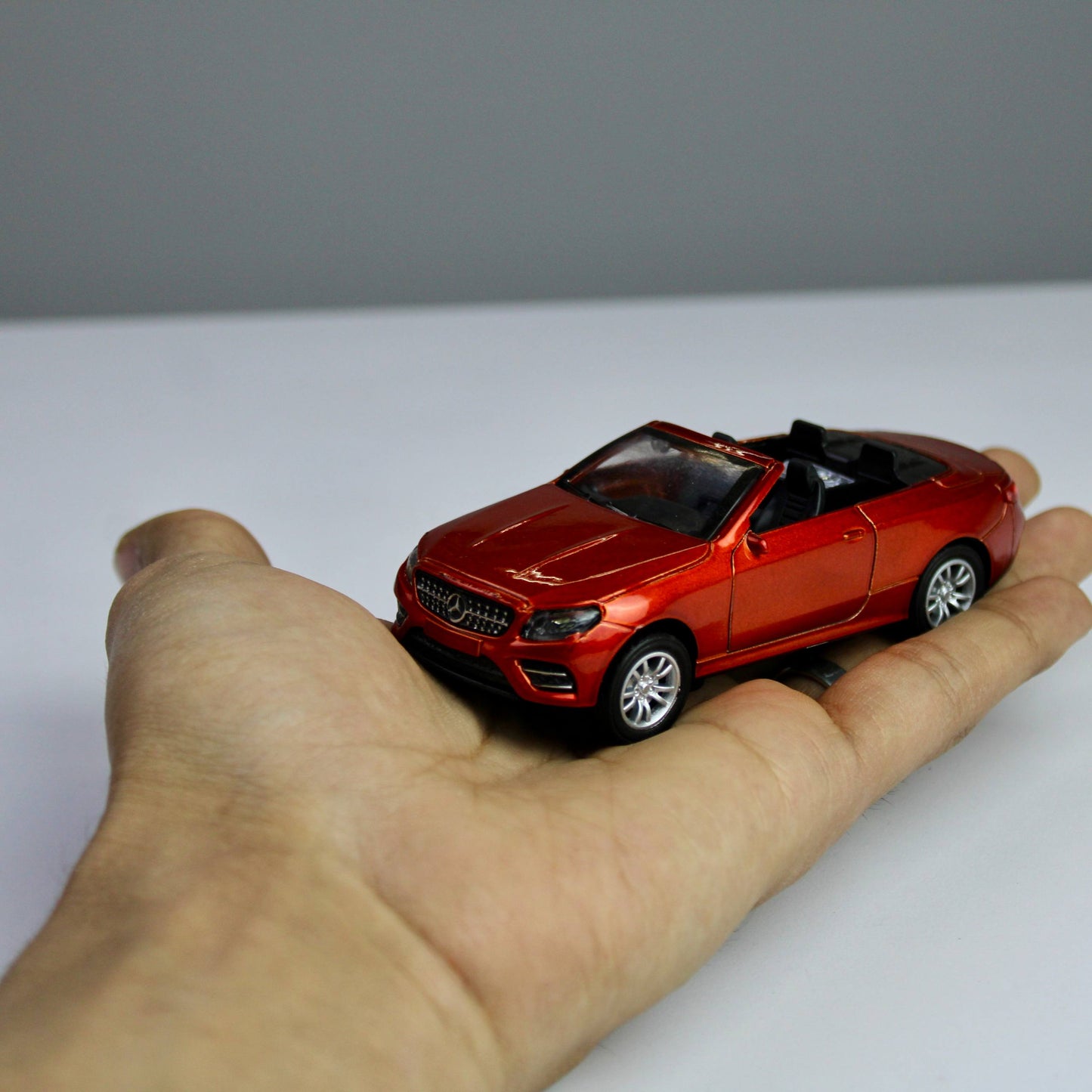 Mercedes-Benz Cabriolet Diecast Model 1:38