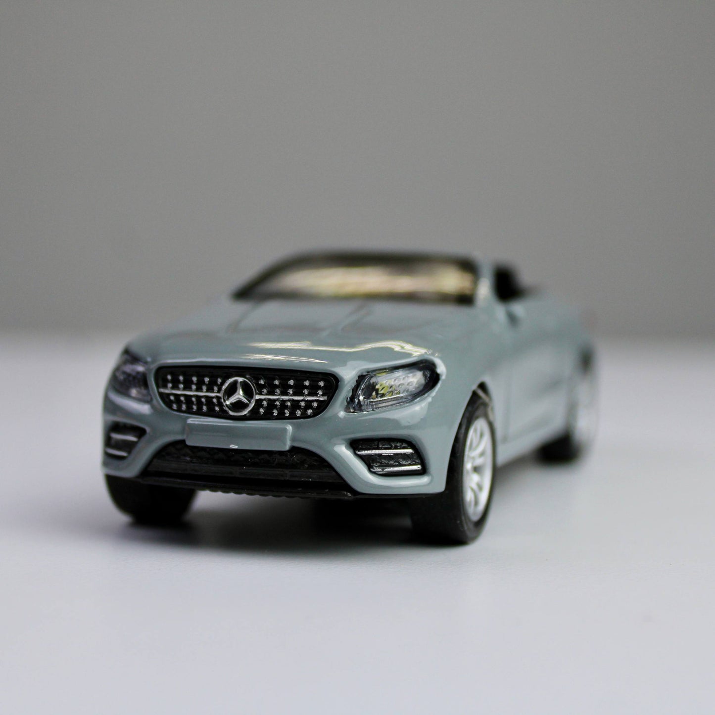 Mercedes-Benz Cabriolet Diecast Model 1:38