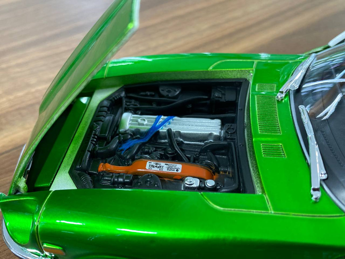 نموذج مايستو داتسون 240Z 1971 مصبوب بقالب 1:18 – إصدار أخضر معدني