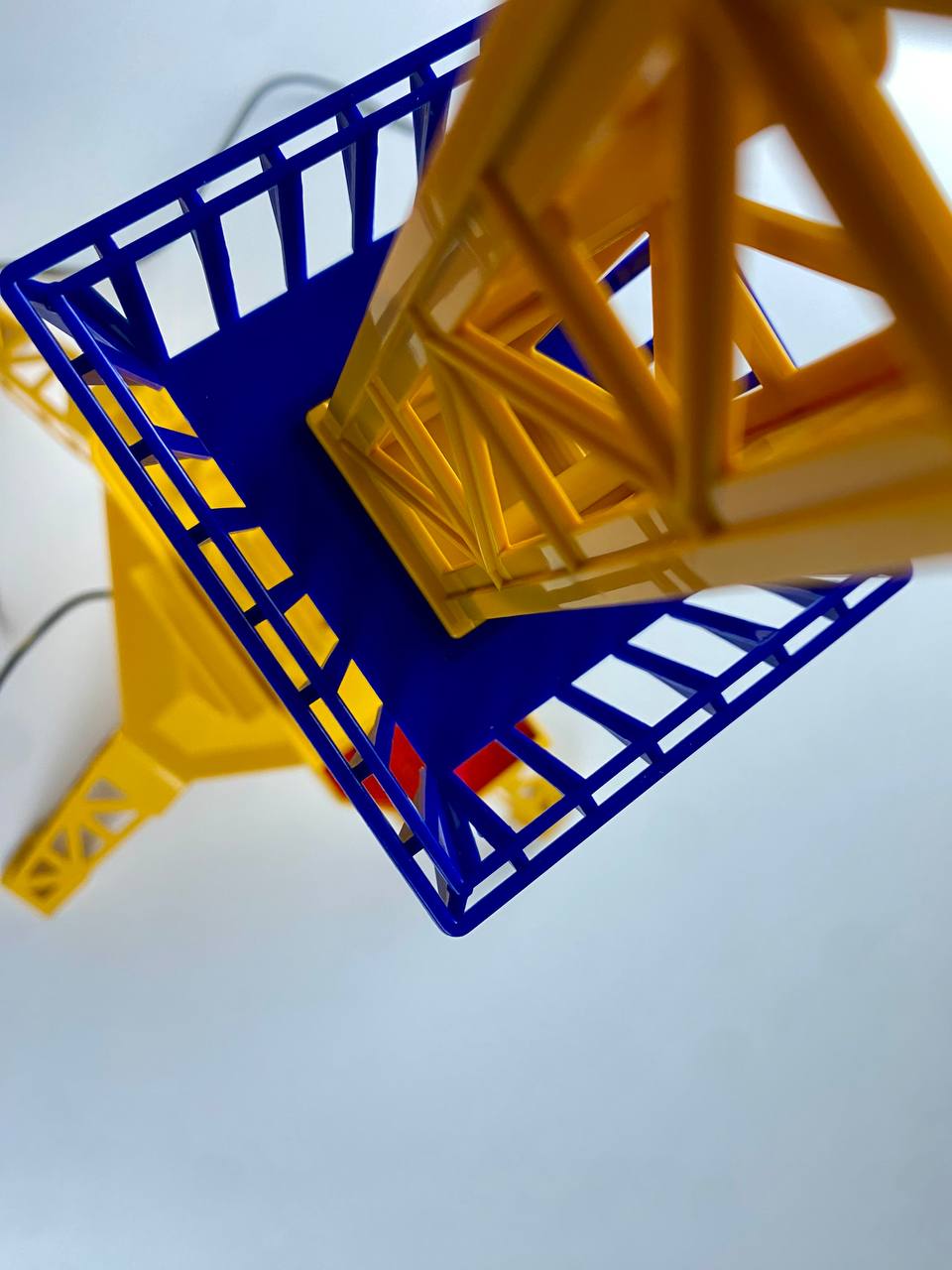 Remote-Control Tower Crane for Kids – Realistic Construction Playset