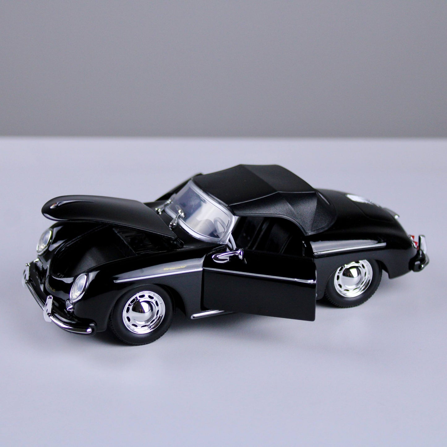 مجسم سيارة بورش 356A سبيدستر (Porsche 356A Speedster)