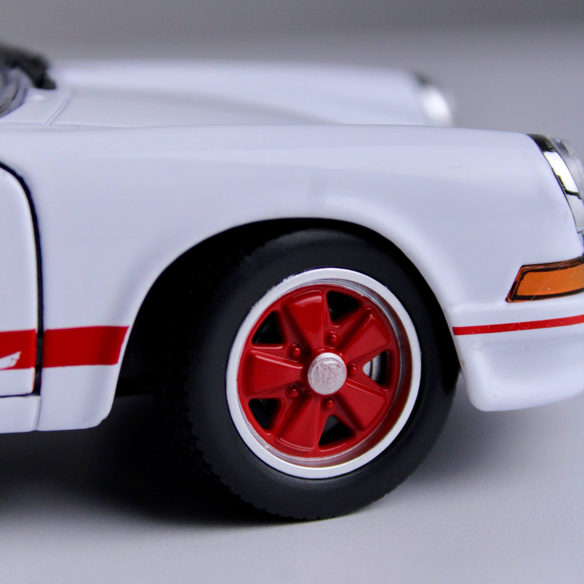 مجسم سيارة بورش كاريرا RS 2.7