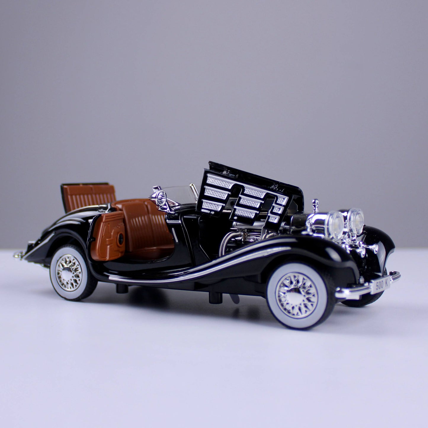 Mercedes-Benz 500K 1933 Die-Cast Model Car