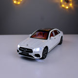 Mercedes-Benz E-Class Sport  – 1:24 Scale