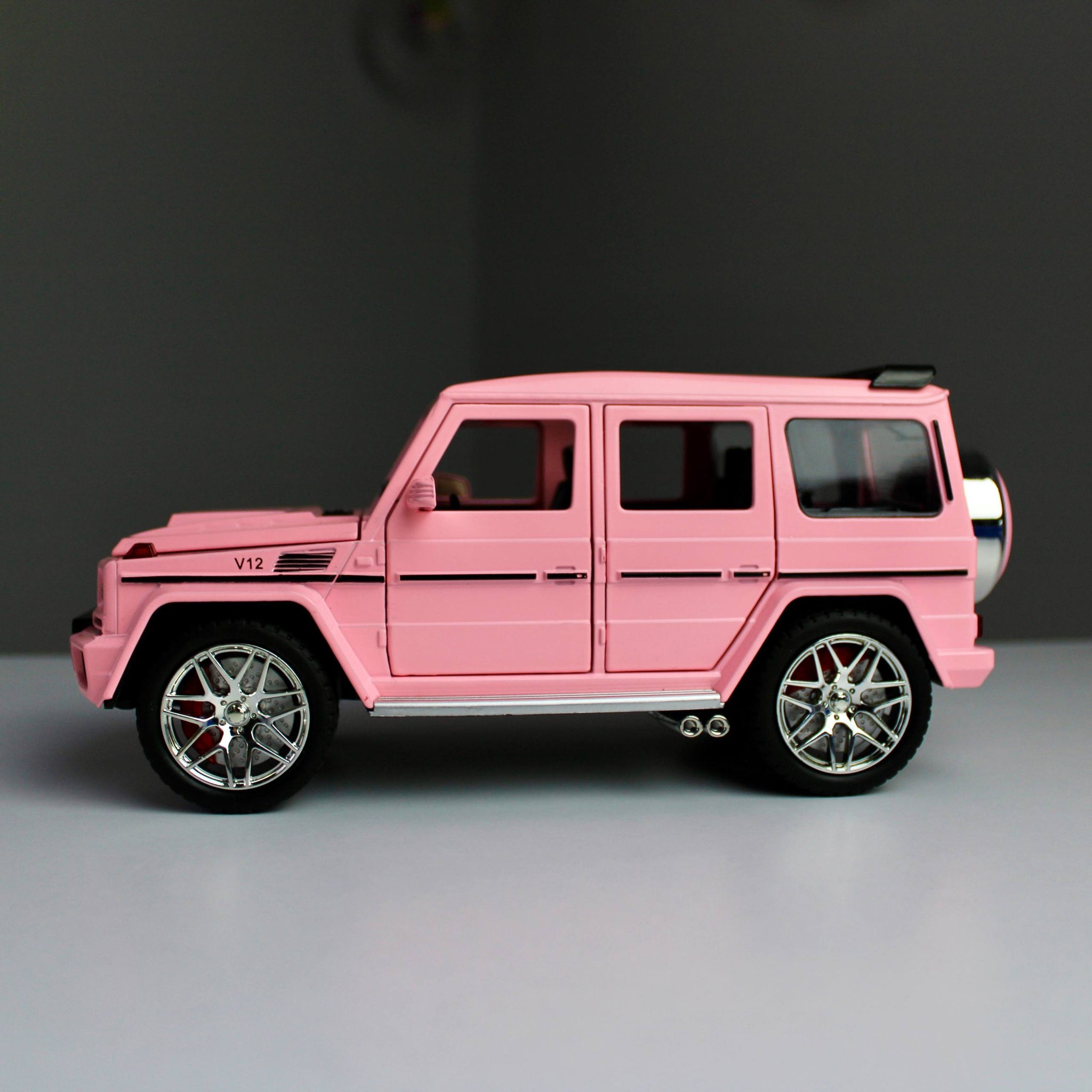 مجسم Mercedes-Benz G-Class G63 – مقاس 1:24 (Magnificent Reach)