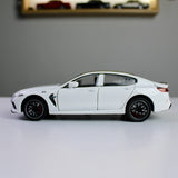 BMW M8 Competition 1:24 Diecast – Light & Sound