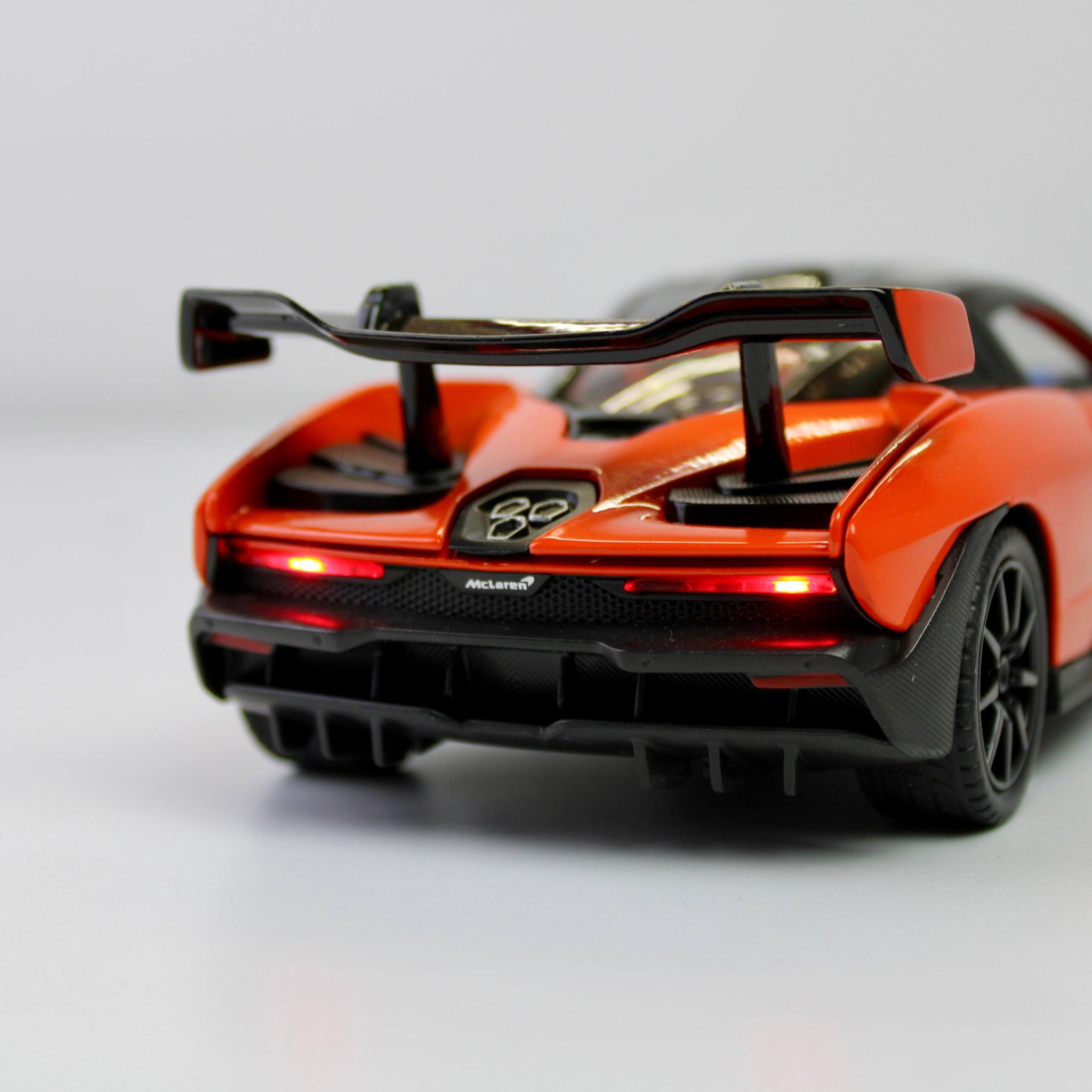 McLaren 1:24 Scale Die-Cast Car