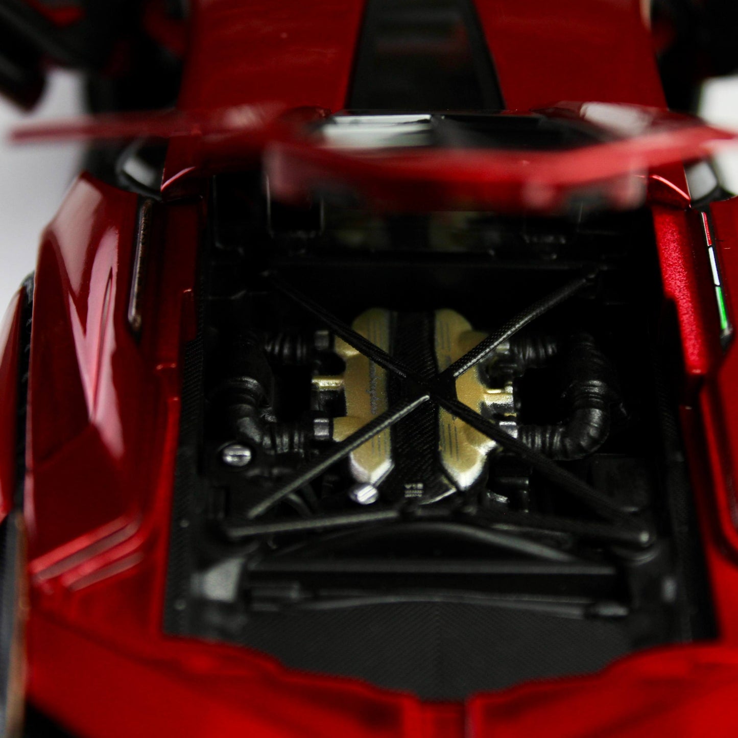 Bburago Lamborghini Sián FKP 37 1:24 Die-Cast Model Car