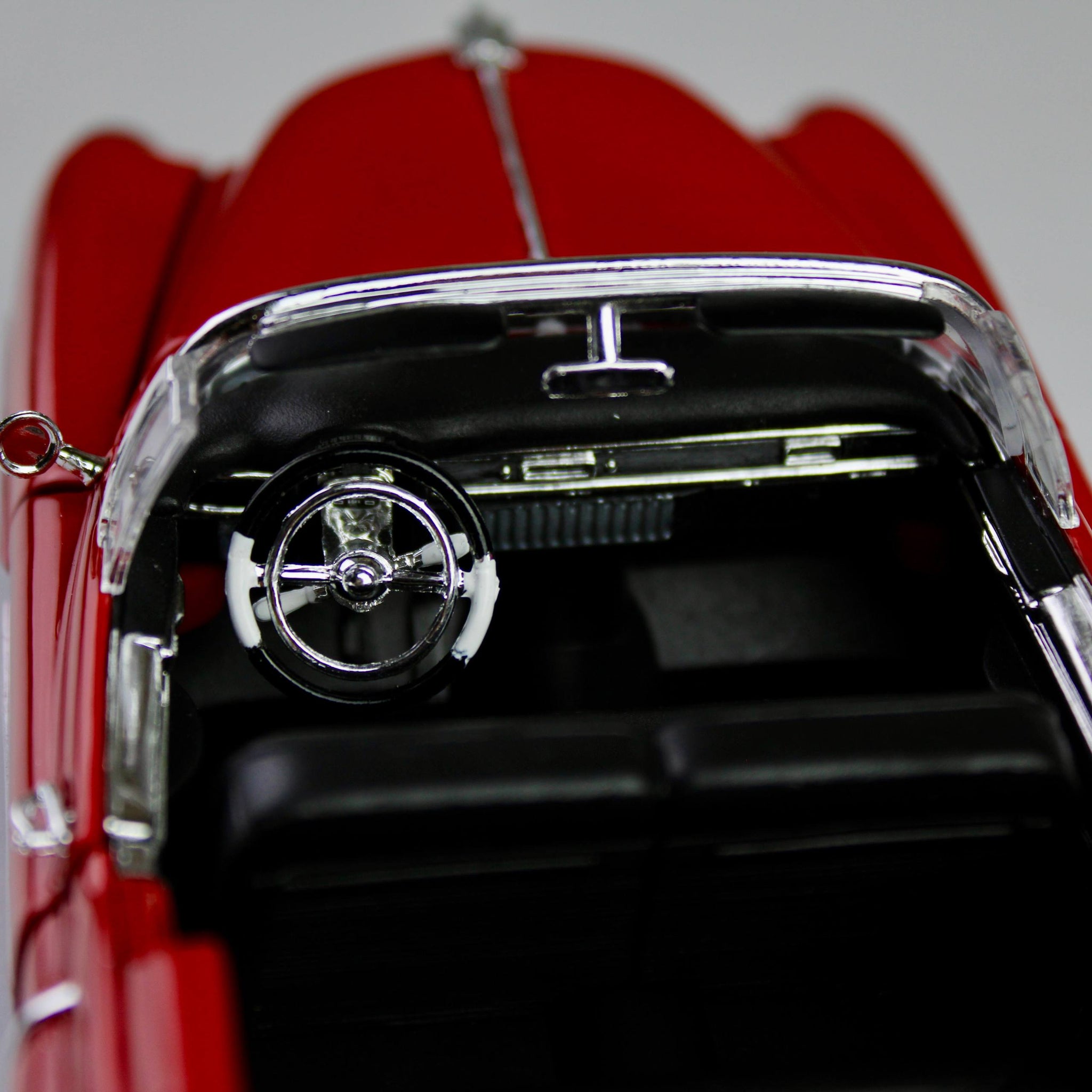 Welly Cadillac Eldorado 1953 1:24 Die-Cast Model Car