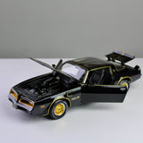 Maisto Pontiac Firebird Trans Am 1978 1:18 Die-Cast Model
