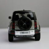 Bburago Land Rover Defender 110 2022 1:24 Die-Cast Model