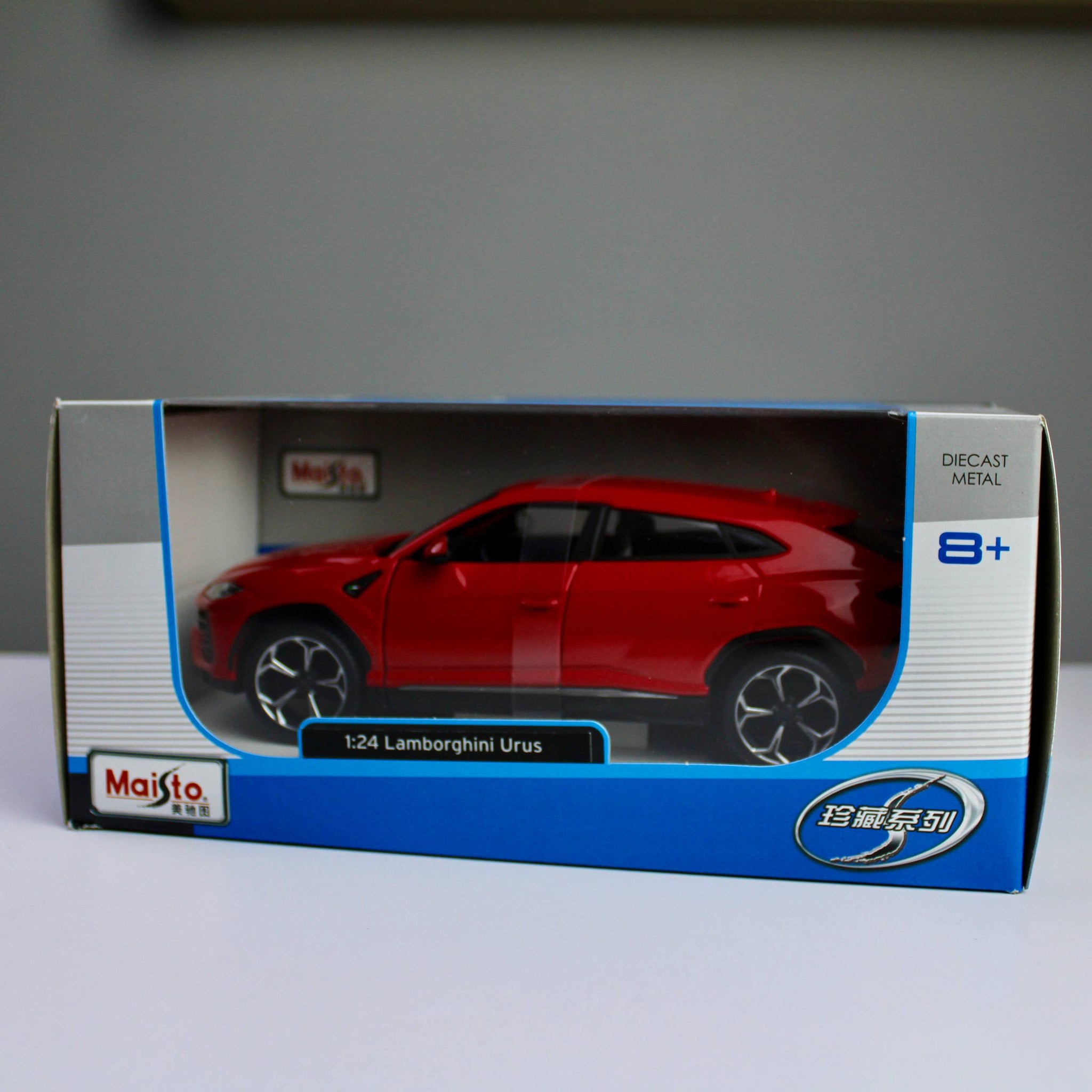 Maisto Lamborghini Urus 1:24 Die-Cast Model SUV