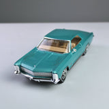 Maisto Buick Riviera 1965 1:26 Die-Cast Model Car – Special Edition