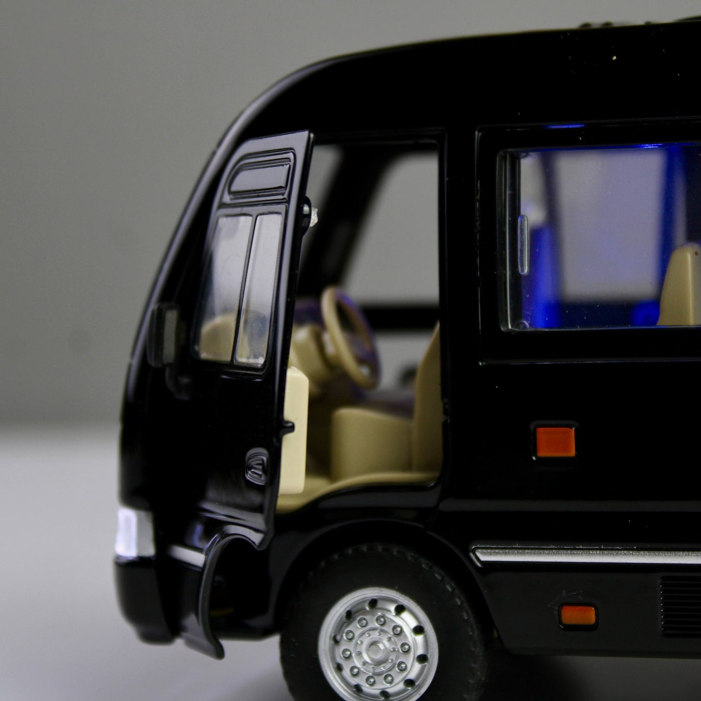Toyota Coaster Die-Cast Bus Model – Premium Collectible with Light & Sound Pull-Back Action