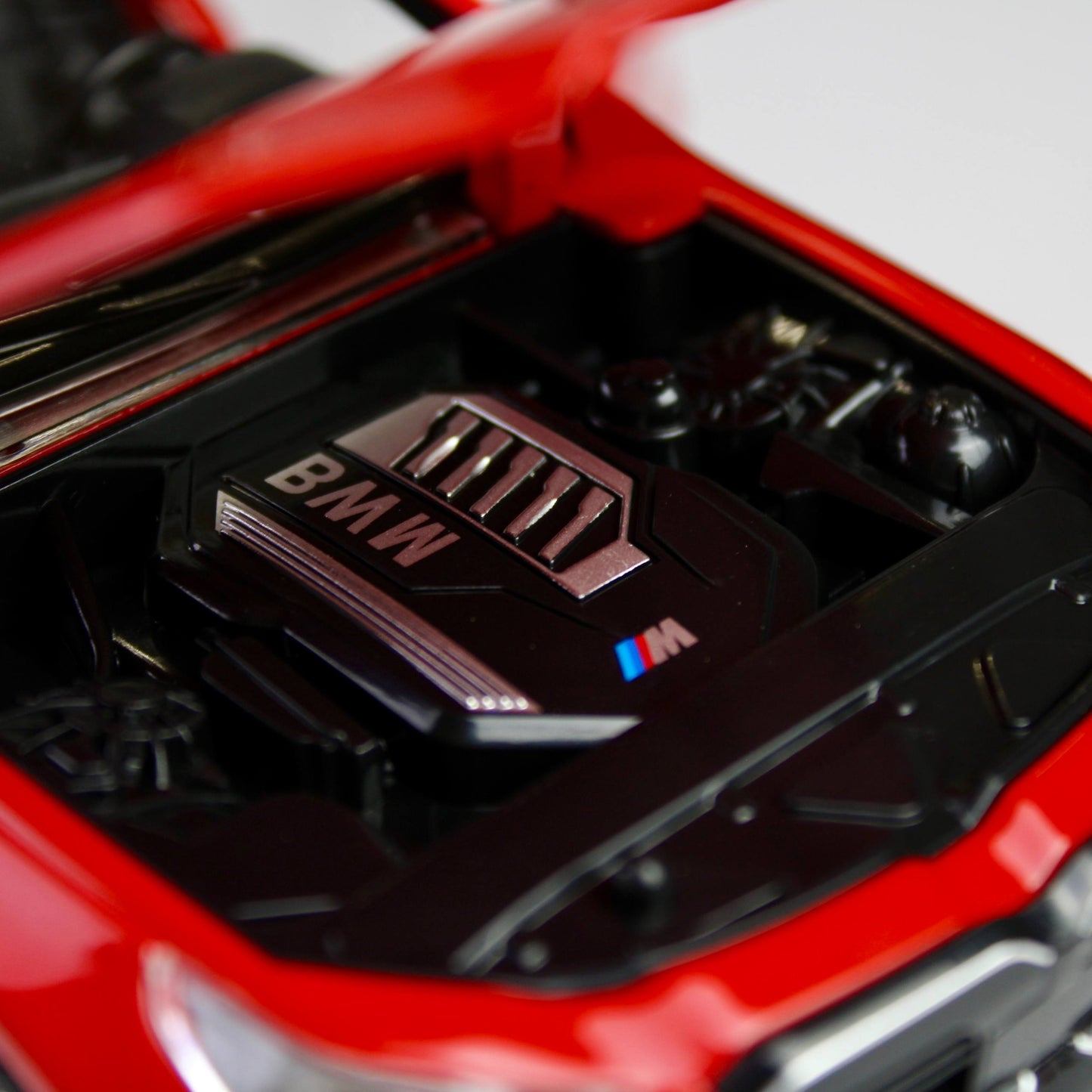 BMW i5 M60 1:24 Die-Cast Model Car
