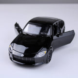 Nissan Z 2023 Die-Cast Model Car – Maisto Special Edition (1:24 Scale)