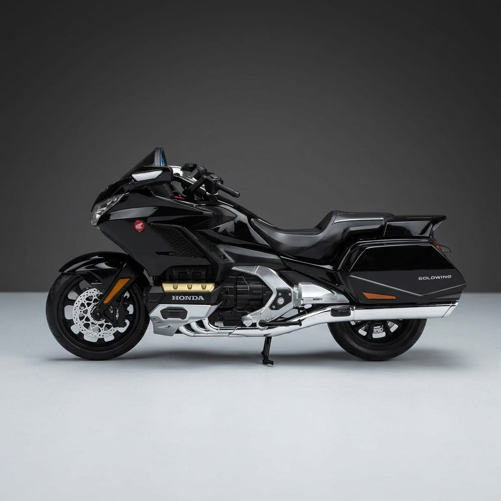 1:12 Honda Gold Wing – Die-Cast Motorcycle Model