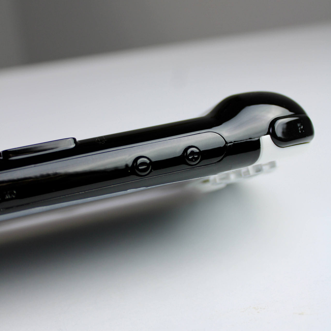 جهاز الألعاب المحمول GC X18 – شاشة 4.3 بوصة | أكثر من 10,000 لعبة كلاسيكية