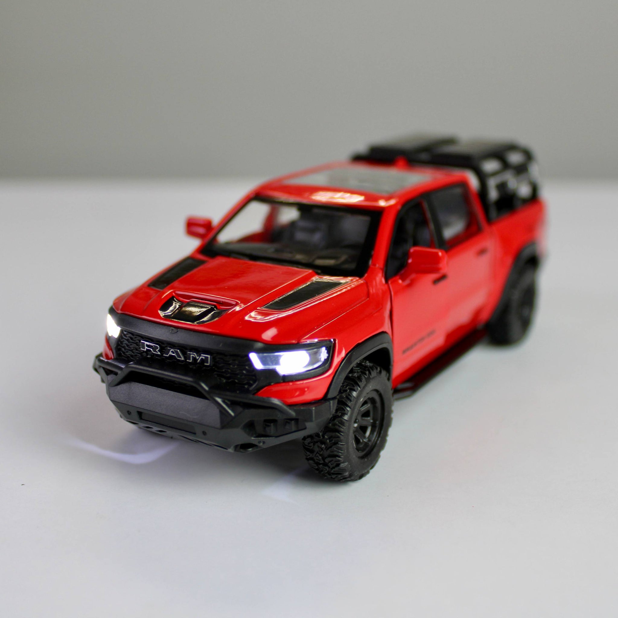 RAM 1000 TRXX Truck – Scale 1:32