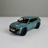 BMW XM 1:32 داي كاست – إضاءة، صوت