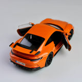 سيارة نموذج بورش 911 GT3 من Bburago بمقياس 1:24 - مجموعة ستار