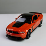 Maisto Ford Mustang Boss 302 1:24 Die-Cast Model Car