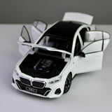 BMW 530Li 1:24 Die-Cast Model Car