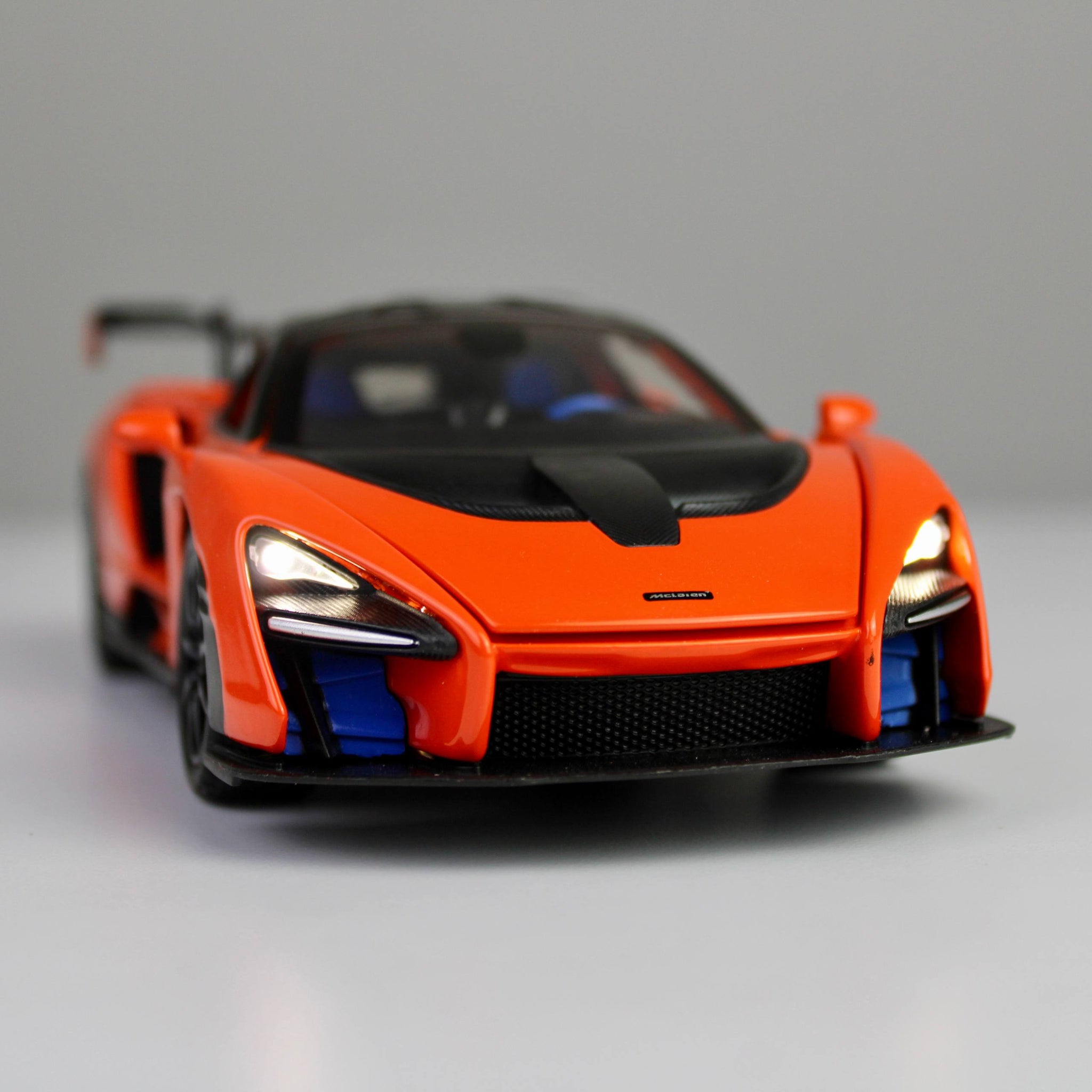 McLaren 1:24 Scale Die-Cast Car