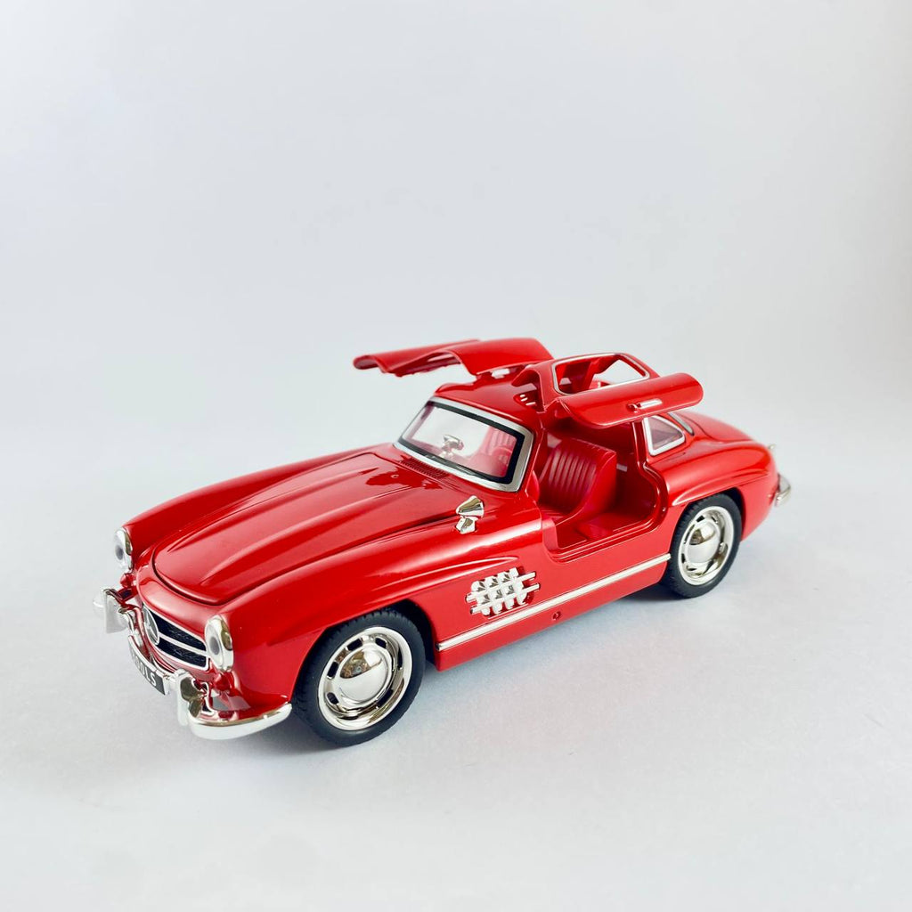 Mercedes-Benz 300SL 1:32 Scale Die-Cast Model Car